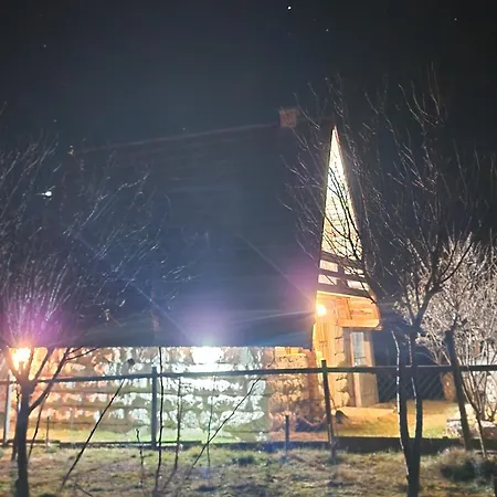 Сasa de vacaciones Vikendica 360⁰ *