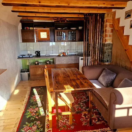 Сasa de vacaciones Vikendica 360⁰