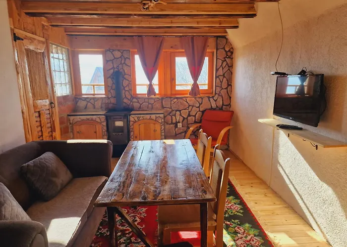 別荘 Vikendica 360⁰ パレ